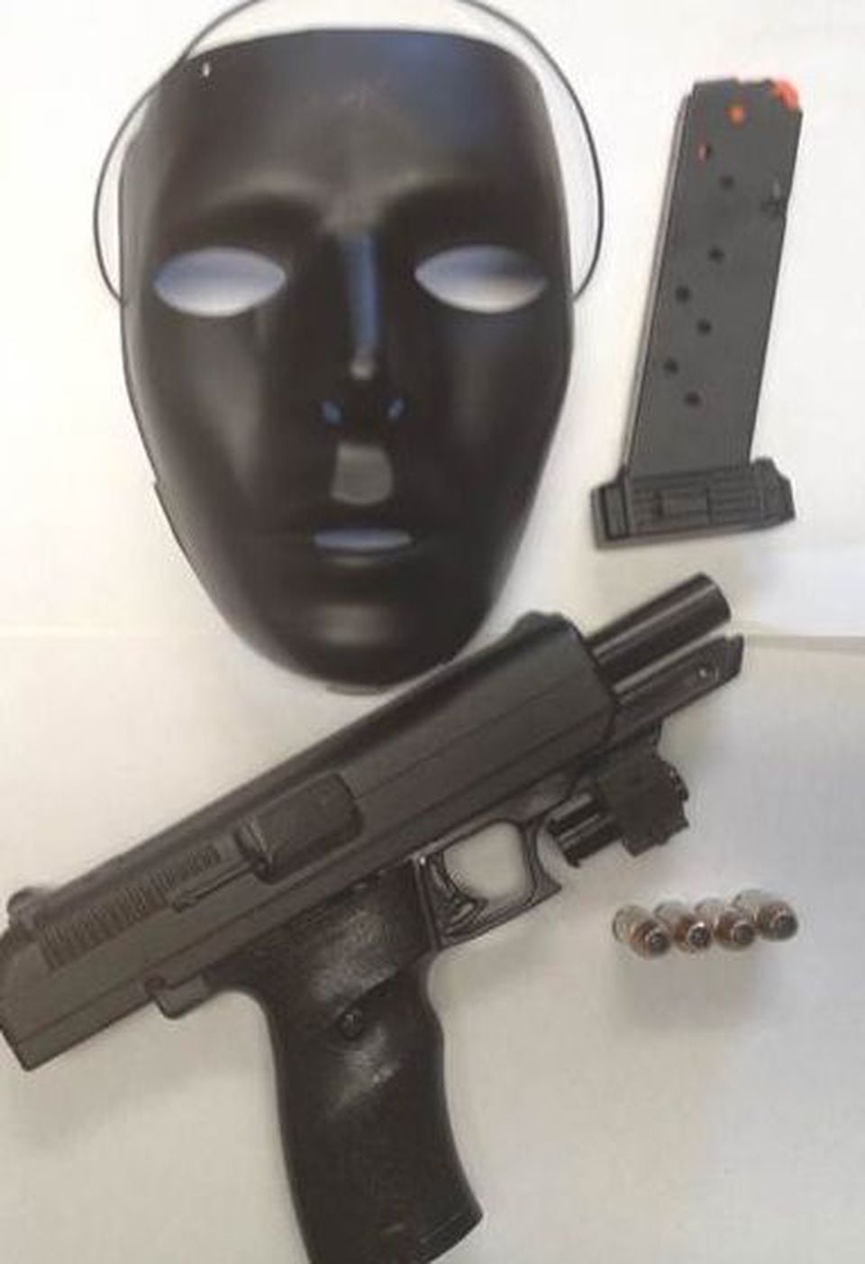 Gun, mask seized after routine traffic stop in Burlington - The Boston Globe