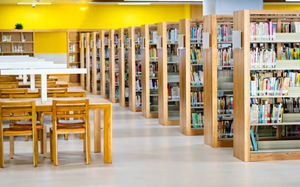 empty-wooden-tables-in-public-library.jpg